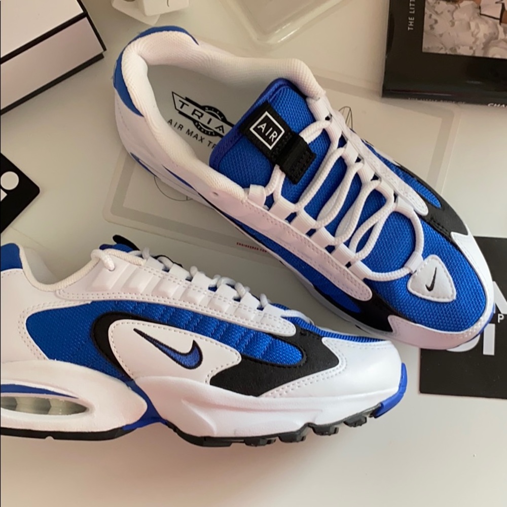 NWT Nike Air Max triax sneakers - Picture 8 of 9